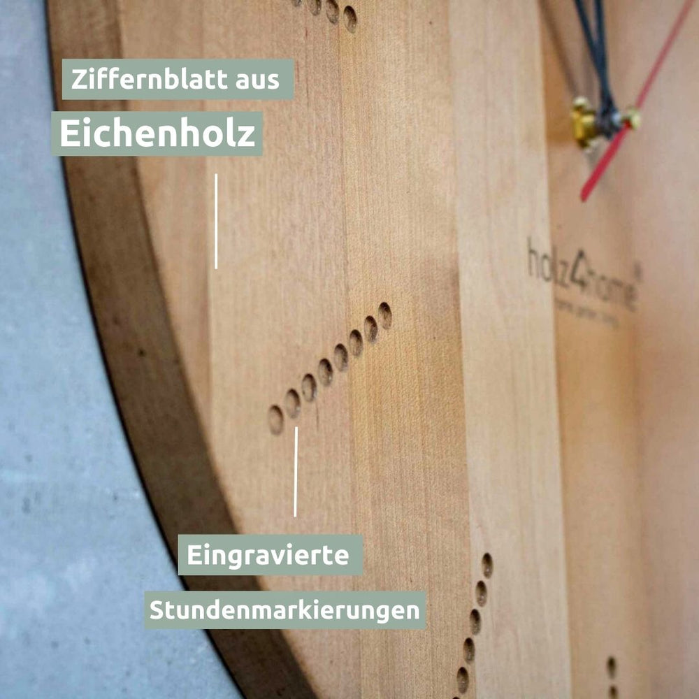 Wanduhr „Dots round“ aus massiver Eiche