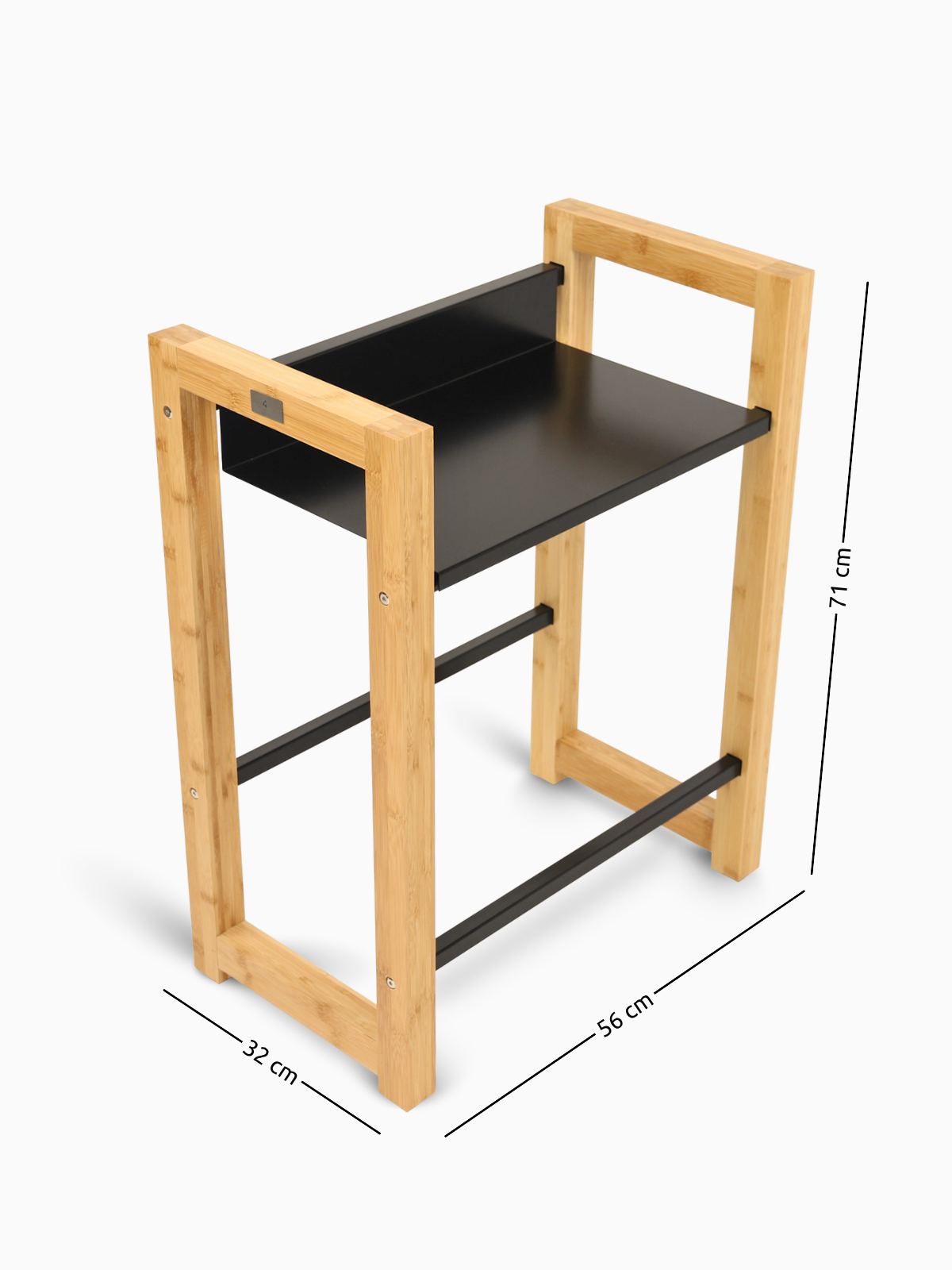 Maßzeichnung des Getränkekistenregals aus Bambus mit 56 cm Breite, 32 cm Tiefe und 71 cm Höhe