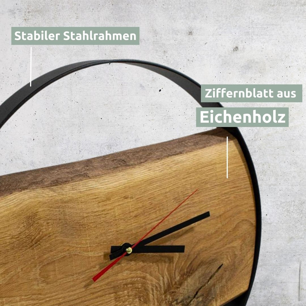 Rustikale Wanduhr